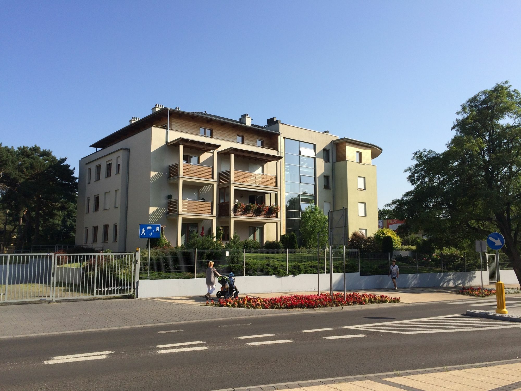 Apartament Pod Sosnami ウストカ エクステリア 写真